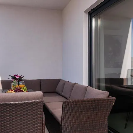 Apartamento Maris, Near The Beach, Trogir